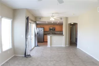 Photo #2: 2080498 Listing