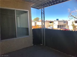 Photo #2: 2080558 Listing 