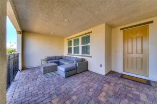 Photo #2: 2080571 Listing