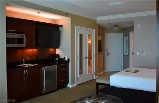 Photo #1: 2080585 Listing 