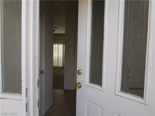 Photo #4: 2080645 Listing 