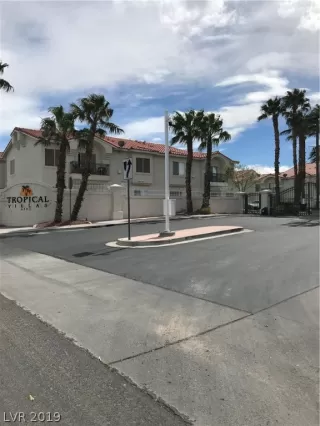 Photo #1: 2080678 Listing 