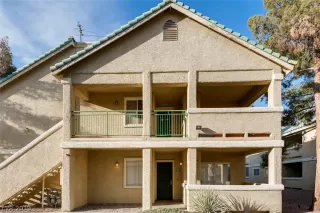 Photo #1: 2080709 Listing