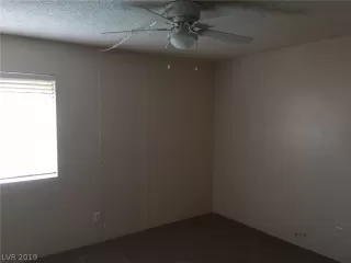 Photo #6: 2080730 Listing