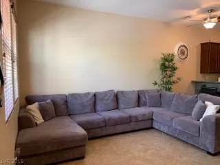 Photo #3: 2080811 Listing 