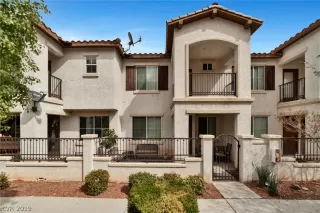 Photo #2: 2080882 Listing