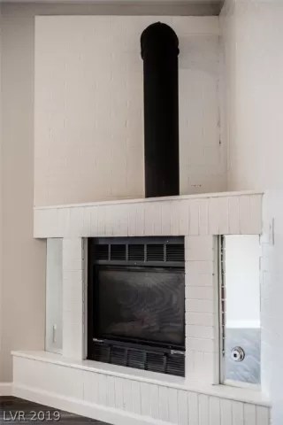 Photo #2: 2080924 Listing