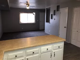 Photo #5: 2080940 Listing 