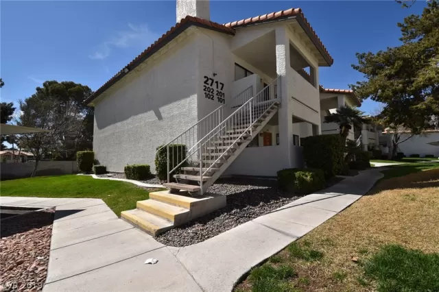 MLS: 2080972 Condo For Sale