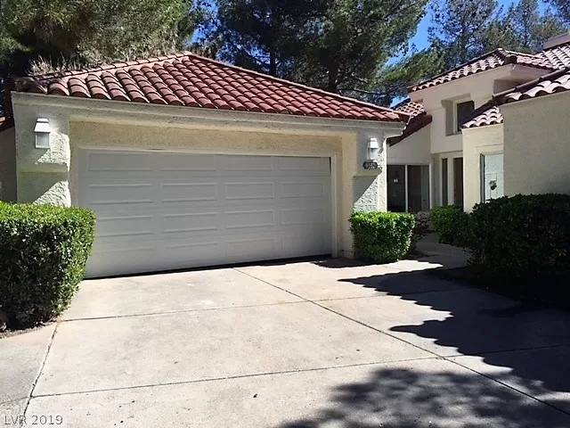 MLS: 2080996 Condo For Sale