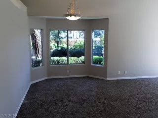 Photo #1: 2080996 Listing