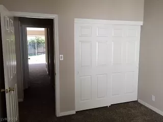 Photo #6: 2080996 Listing