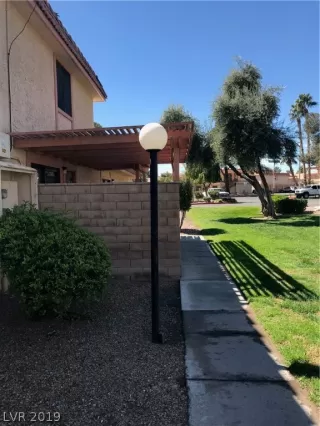 Photo #1: 2081034 Listing