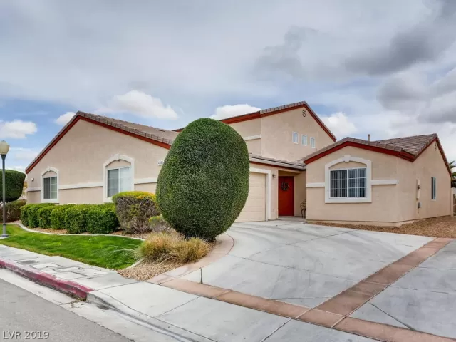 MLS: 2081074 Condo For Sale