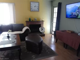 Photo #2: 2081095 Listing 