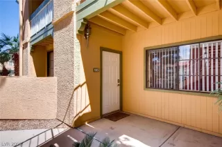 Photo #1: 2081101 Listing 
