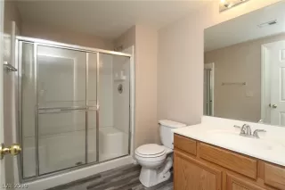 Photo #5: 2081172 Listing 