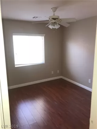 Photo #5: 2081177 Listing