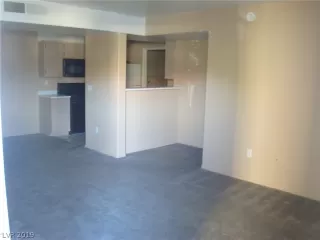 Photo #1: 2081209 Listing 