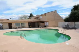 Photo #3: 2081253 Listing 