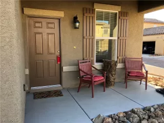 Photo #1: 2081300 Listing