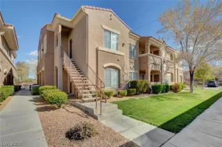 Photo #1: 2081352 Listing