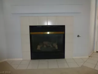 Photo #6: 2081386 Listing