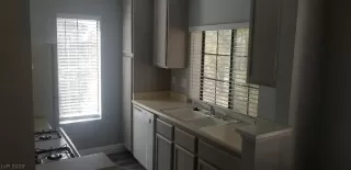 Photo #2: 2081431 Listing