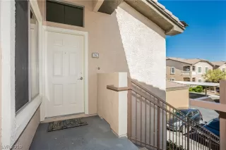 Photo #3: 2081550 Listing 