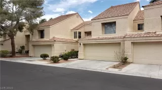 Photo #1: 2081570 Listing 