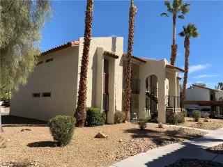 Photo #1: 2081594 Listing 