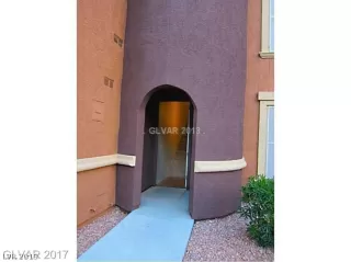 Photo #1: 2081613 Listing 