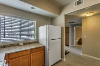 Photo #6: 2081648 Listing 