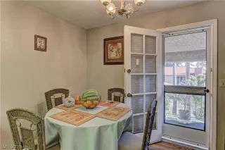 Photo #5: 2081676 Listing 