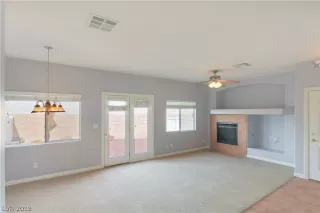 Photo #2: 2081681 Listing 