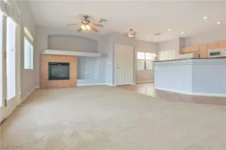 Photo #3: 2081681 Listing 