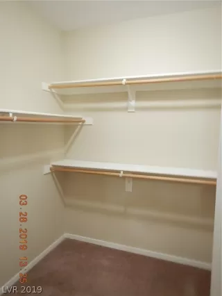 Photo #5: 2081687 Listing