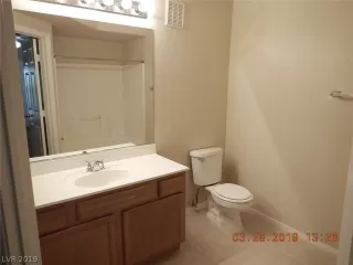 Photo #6: 2081687 Listing