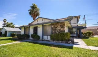 Photo #1: 2081718 Listing 