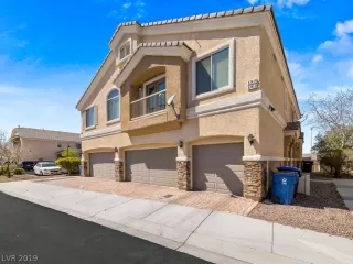 Photo #1: 2081732 Listing 