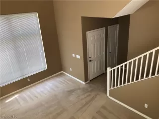 Photo #4: 2081746 Listing