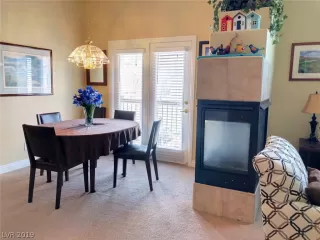 Photo #6: 2081816 Listing