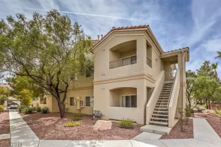 Photo #1: 2081851 Listing