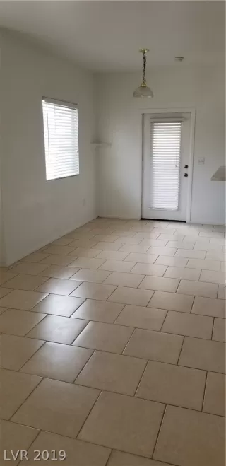Photo #1: 2082005 Listing 