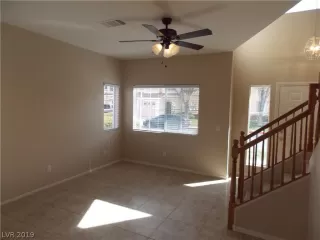 Photo #4: 2082052 Listing 