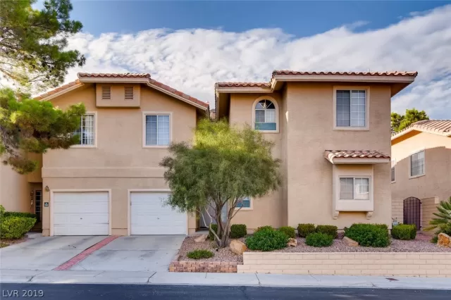 MLS: 2082053 Condo For Sale