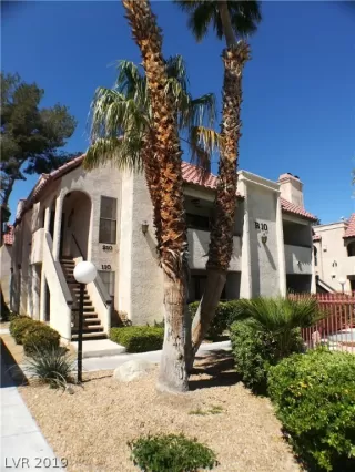 Photo #1: 2082149 Listing 