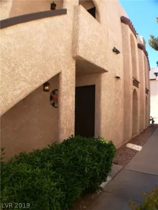 Photo #4: 2082149 Listing 