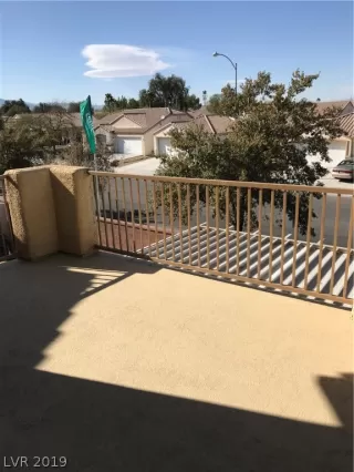 Photo #5: 2082189 Listing 