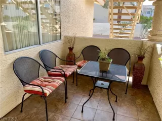 Photo #2: 2082210 Listing